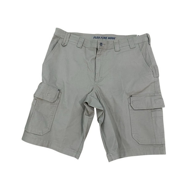 Duluth Men’s Flex Fire Hose Relaxed Fit Khaki 13” Cargo Shorts Sz 42 NWT - Picture 1 of 8